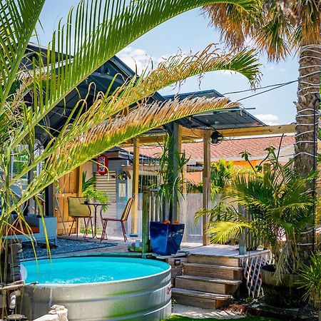 World Solo Travel'S Welcomed At St Pete Home 세인트피터즈버그 외부 사진