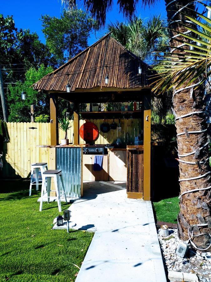 World Solo Travel'S Welcomed At St Pete Home 세인트피터즈버그 외부 사진