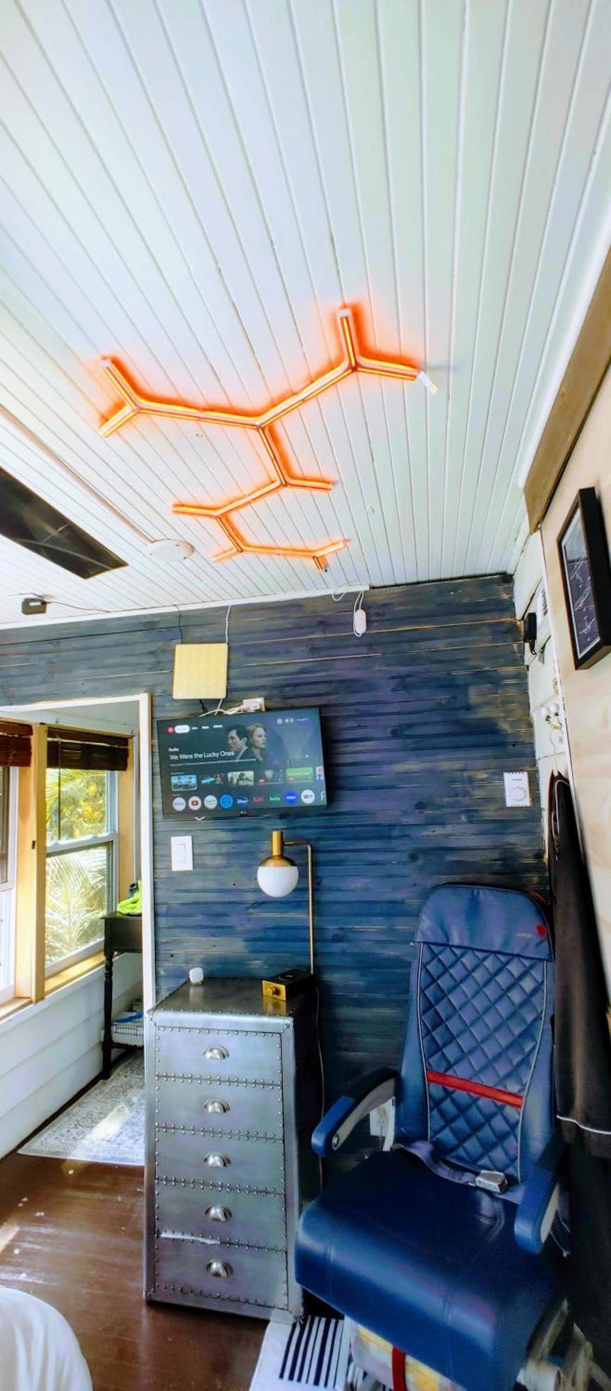 World Solo Travel'S Welcomed At St Pete Home 세인트피터즈버그 외부 사진